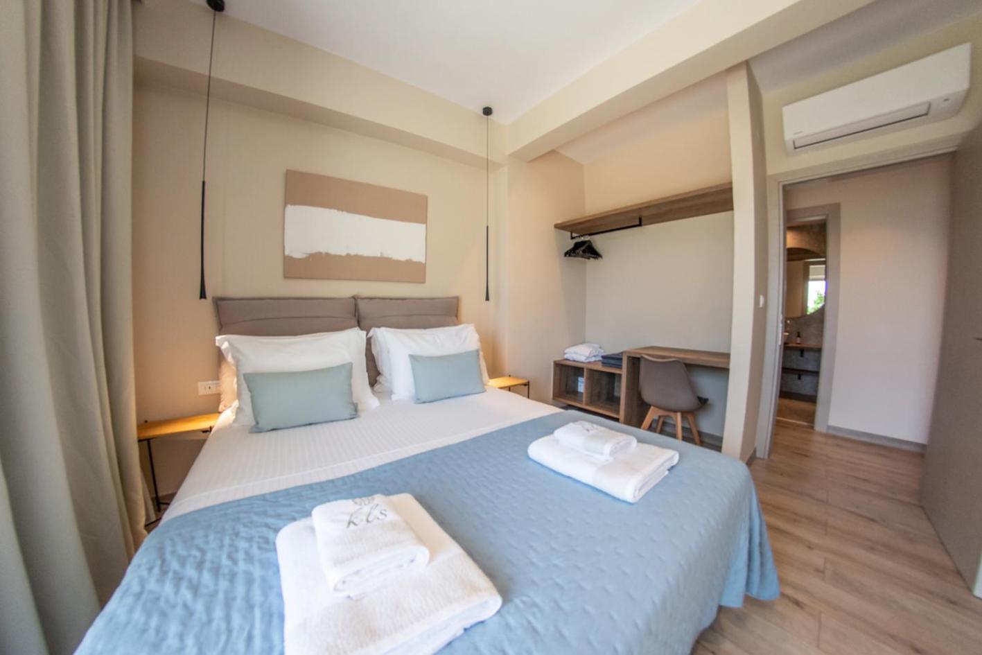 Kaiser Luxury Suites Achílleion Exteriér fotografie