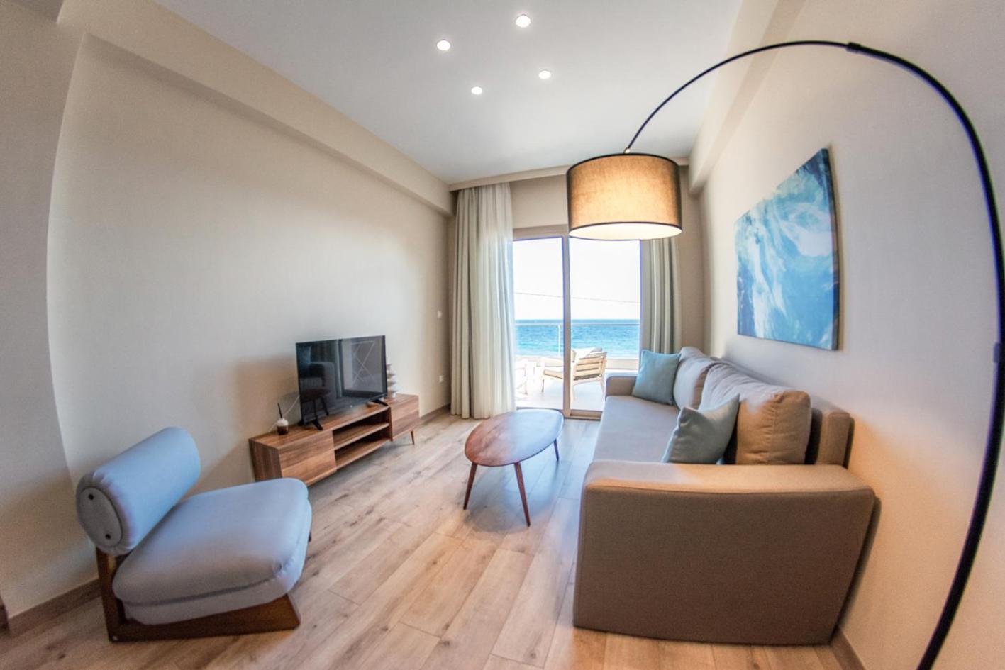 Kaiser Luxury Suites Achílleion Exteriér fotografie